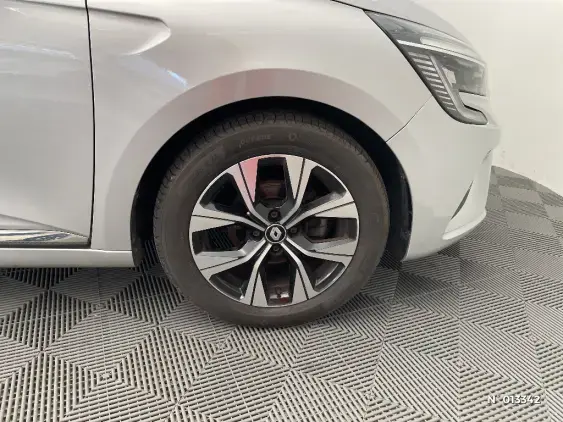 RENAULT CLIO V - voiture d'occasion - Photo 8