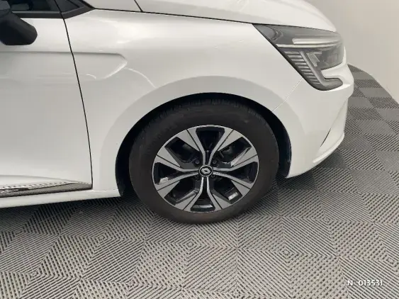 RENAULT CLIO V - voiture d'occasion - Photo 8