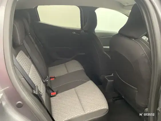 RENAULT CLIO V - voiture d'occasion - Photo 11