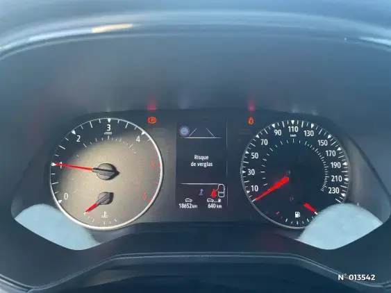 RENAULT CLIO V - voiture d'occasion - Photo 12