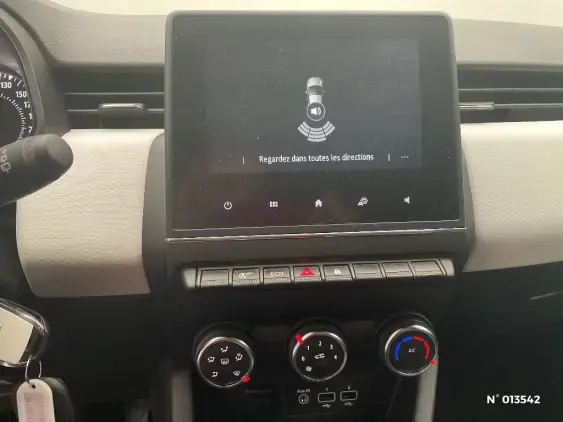 RENAULT CLIO V - voiture d'occasion - Photo 14