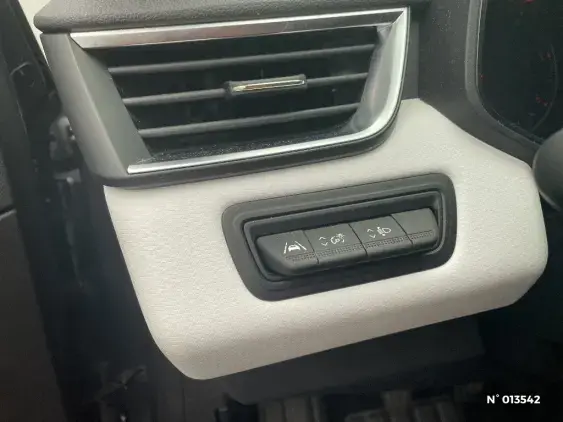 RENAULT CLIO V - voiture d'occasion - Photo 15