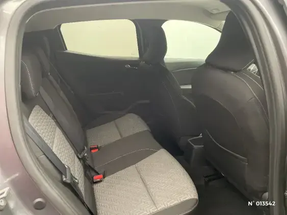 RENAULT CLIO V - voiture d'occasion - Photo 11