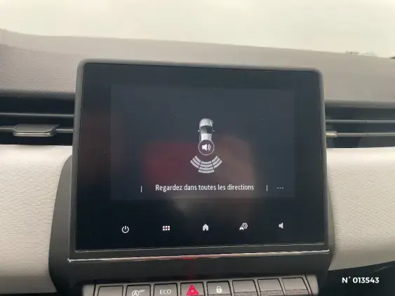 RENAULT CLIO V - voiture d'occasion - Photo 14