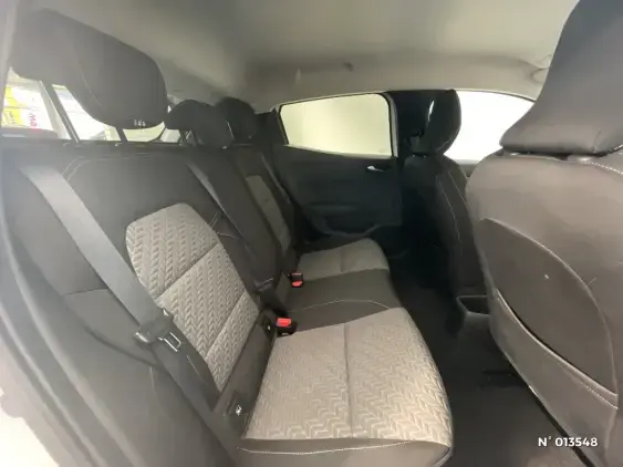 RENAULT CLIO V - voiture d'occasion - Photo 11