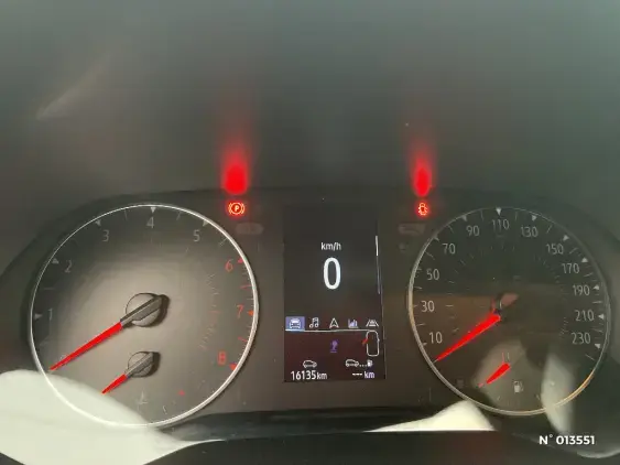 RENAULT CLIO V - voiture d'occasion - Photo 12