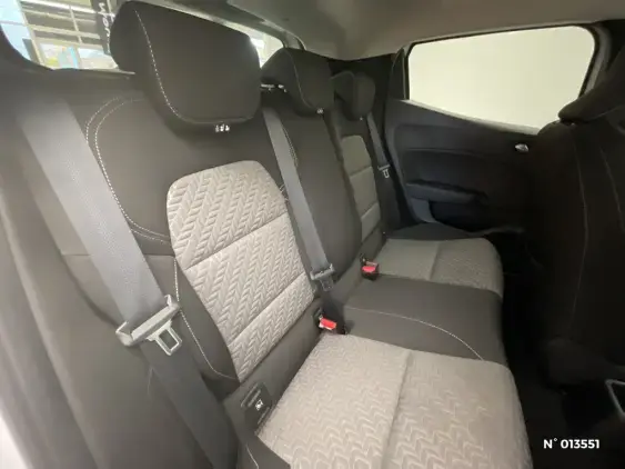 RENAULT CLIO V - voiture d'occasion - Photo 11