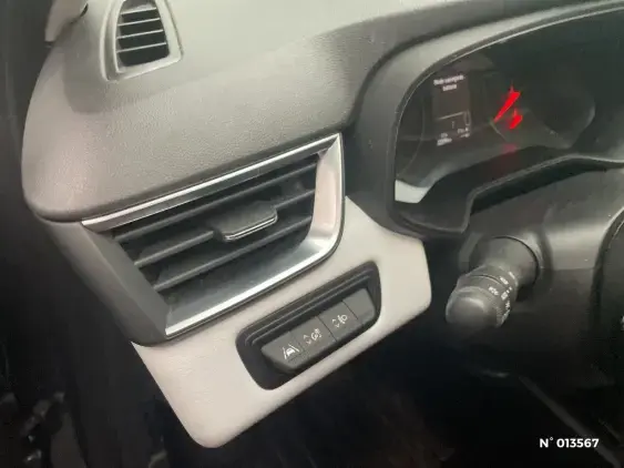 RENAULT CLIO V - voiture d'occasion - Photo 15