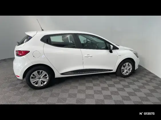 RENAULT CLIO IV - voiture d'occasion - Photo 5