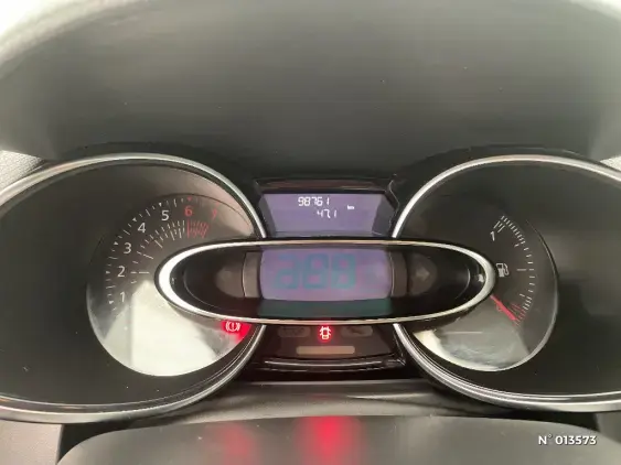 RENAULT CLIO IV - voiture d'occasion - Photo 12