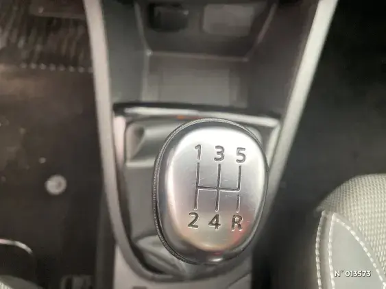 RENAULT CLIO IV - voiture d'occasion - Photo 14