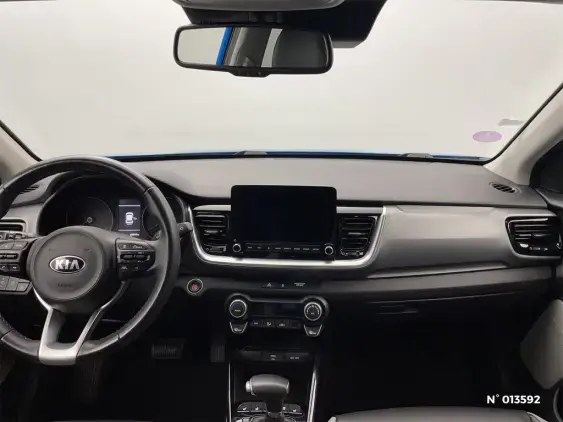 KIA STONIC - voiture d'occasion - Photo 9