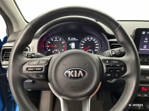KIA STONIC - voiture d'occasion - Photo 12