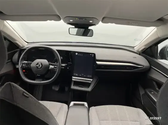 RENAULT MEGANE V - voiture d'occasion - Photo 9