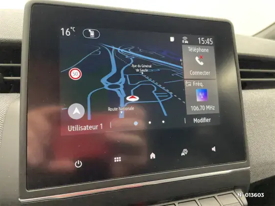 RENAULT CLIO V - voiture d'occasion - Photo 13