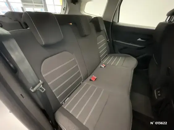 DACIA DUSTER II - voiture d'occasion - Photo 11