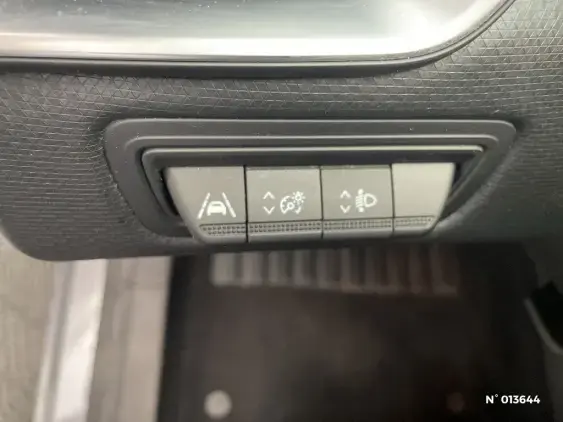 RENAULT CLIO V - voiture d'occasion - Photo 15