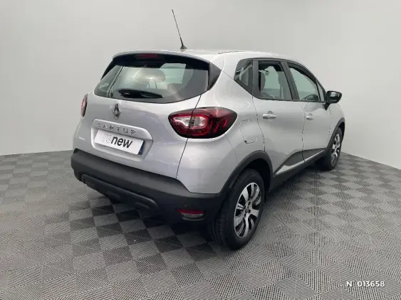 RENAULT CAPTUR - voiture d'occasion - Photo 4