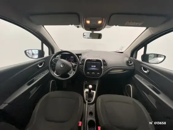 RENAULT CAPTUR - voiture d'occasion - Photo 9