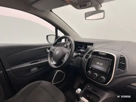 RENAULT CAPTUR - voiture d'occasion - Photo 10