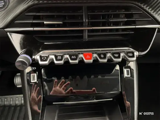 PEUGEOT 208 BUSINESS R II - voiture d'occasion - Photo 15