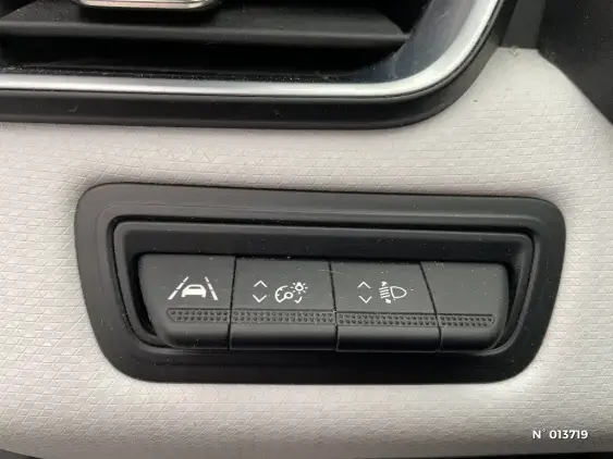 RENAULT CLIO V - voiture d'occasion - Photo 15