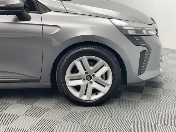 RENAULT CLIO V - voiture d'occasion - Photo 8