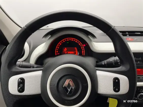 RENAULT TWINGO III - voiture d'occasion - Photo 12