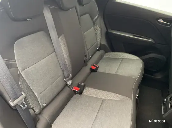 RENAULT CAPTUR II - voiture d'occasion - Photo 11