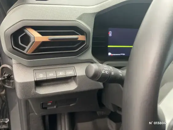 DACIA DUSTER III - voiture d'occasion - Photo 15