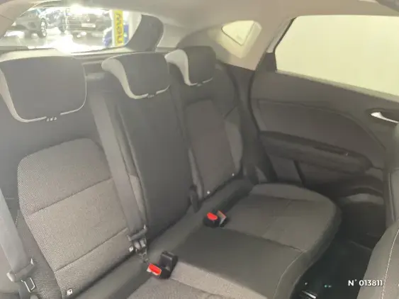 RENAULT CAPTUR II - voiture d'occasion - Photo 11