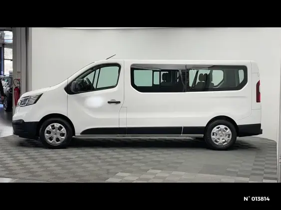 RENAULT TRAFIC III - voiture d'occasion - Photo 2