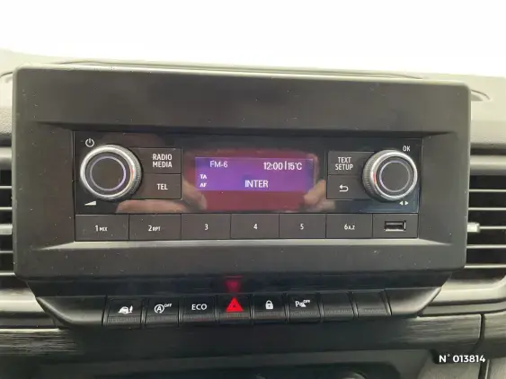 RENAULT TRAFIC III - voiture d'occasion - Photo 13