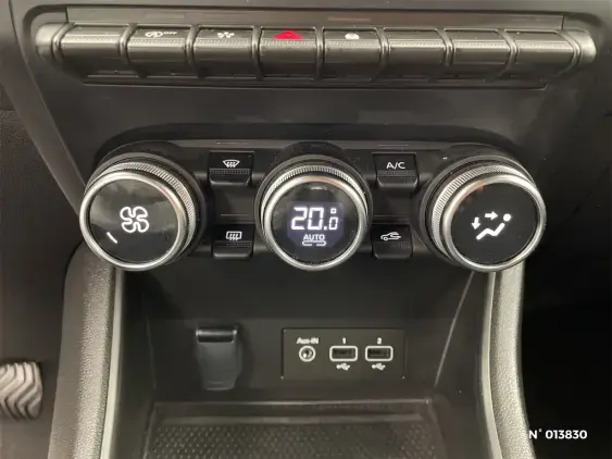 RENAULT CAPTUR II - voiture d'occasion - Photo 15