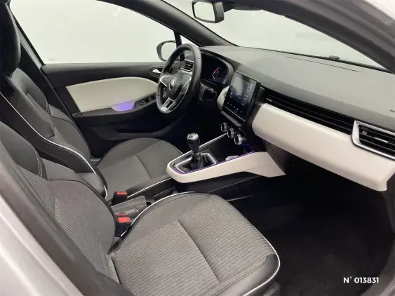 RENAULT CLIO V - voiture d'occasion - Photo 10