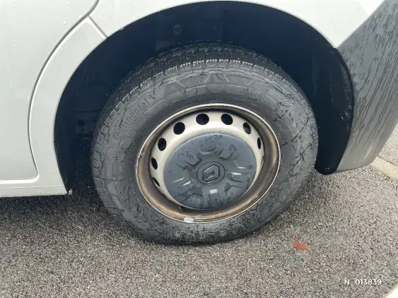 RENAULT MASTER III - voiture d'occasion - Photo 8