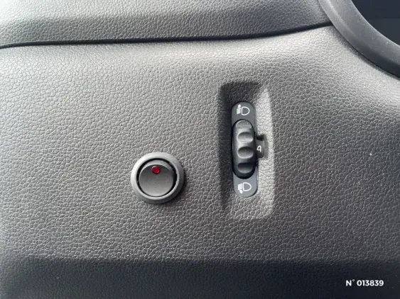 RENAULT MASTER III - voiture d'occasion - Photo 15