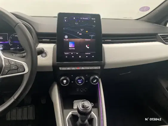 RENAULT CLIO V - voiture d'occasion - Photo 13