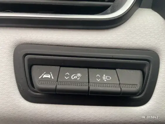 RENAULT CLIO V - voiture d'occasion - Photo 15