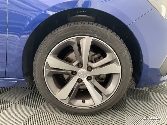 PEUGEOT 308 II - voiture d'occasion - Photo 8