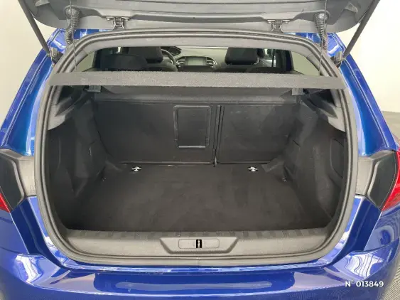 PEUGEOT 308 II - voiture d'occasion - Photo 7