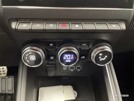 RENAULT CLIO V - voiture d'occasion - Photo 15