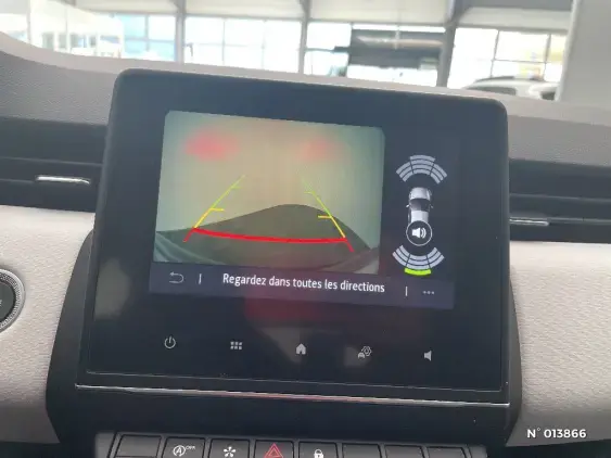 RENAULT CLIO V - voiture d'occasion - Photo 14