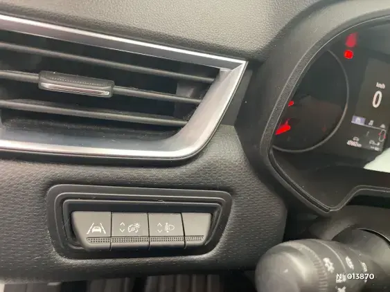 RENAULT CLIO V - voiture d'occasion - Photo 15