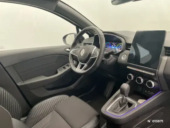 RENAULT CLIO V - voiture d'occasion - Photo 10