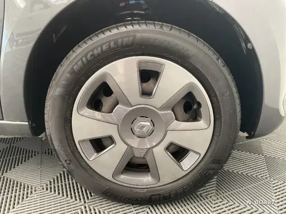 RENAULT TWINGO III - voiture d'occasion - Photo 8