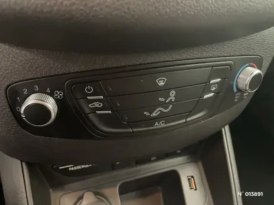 FORD TOURNEO COURIER - voiture d'occasion - Photo 15