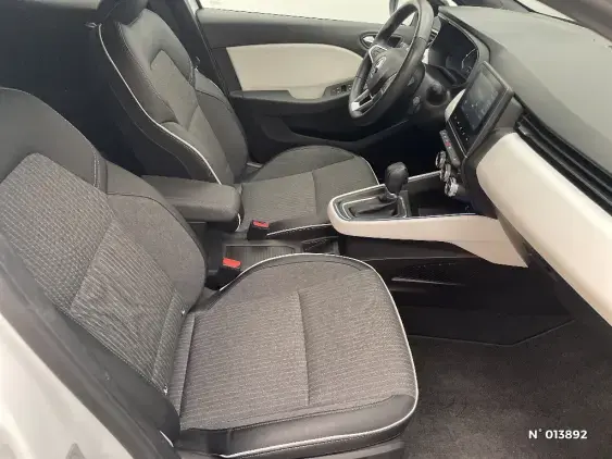 RENAULT CLIO V - voiture d'occasion - Photo 10