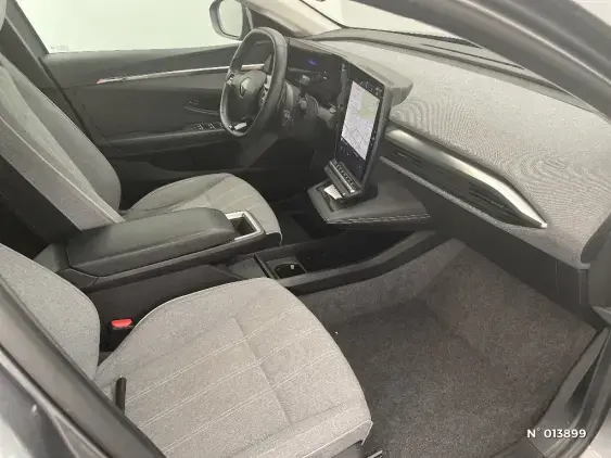 RENAULT MEGANE V - voiture d'occasion - Photo 10