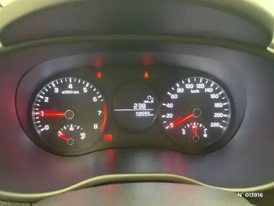 KIA PICANTO III - voiture d'occasion - Photo 12